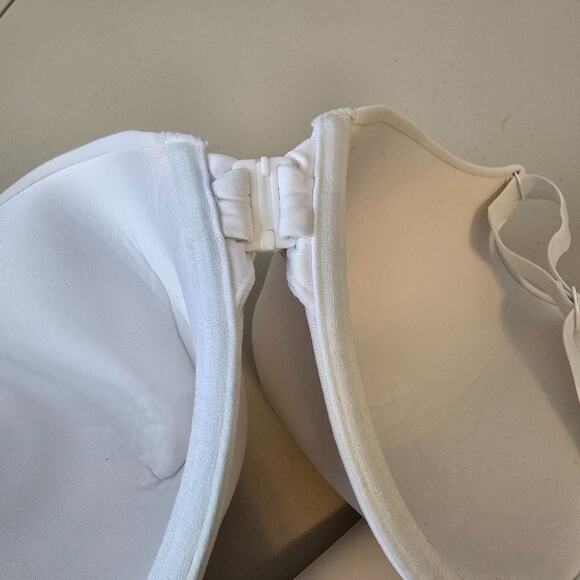 Vanity Fair Full Figure Bra Women's 44D White Front Closure - Picture 7 of 14